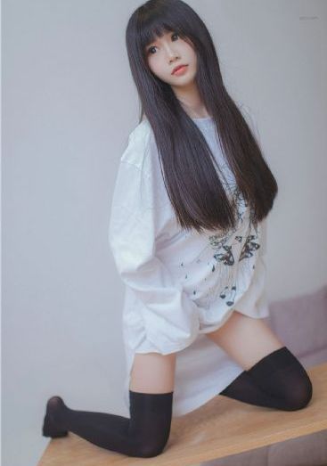 性色AV色香蕉一区二区蜜桃_超清完整版观看